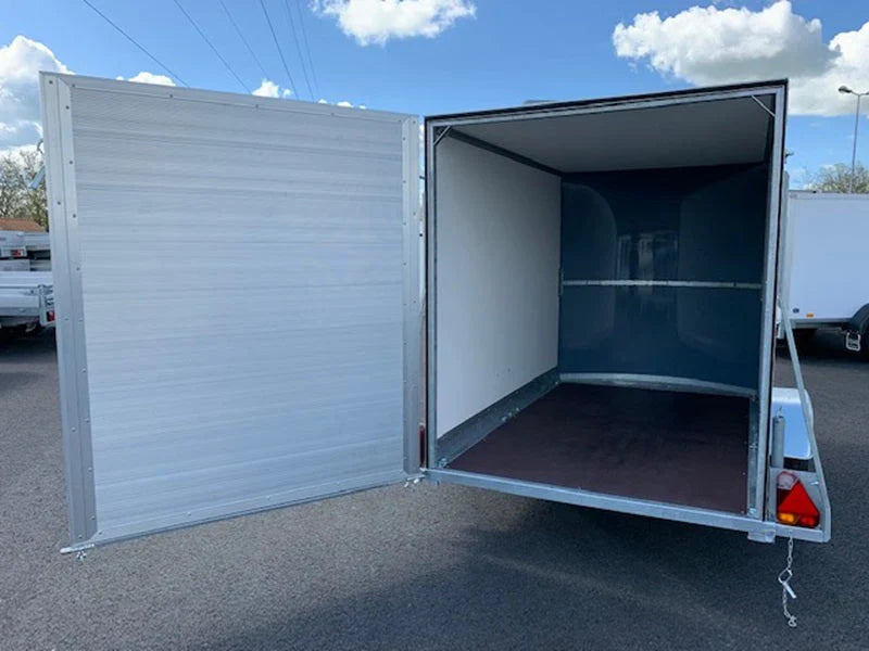 Furgoneta Debón Cargo 1300 en Poliéster Azul con Puerta Lateral Nueva